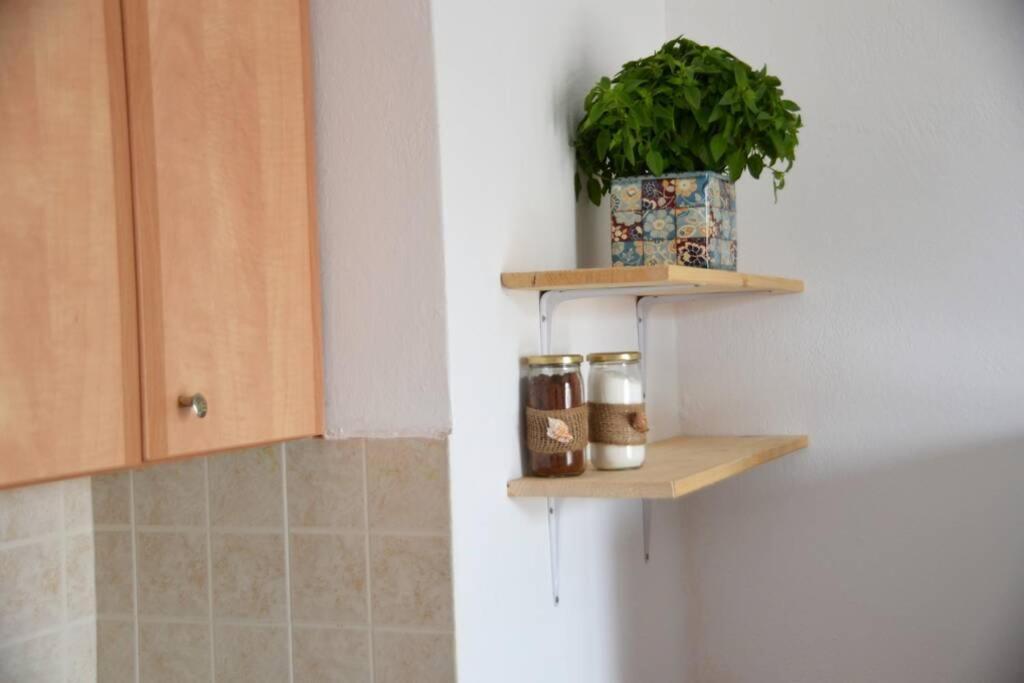 B2 - The Cozy One Apartment Айгио Екстериор снимка