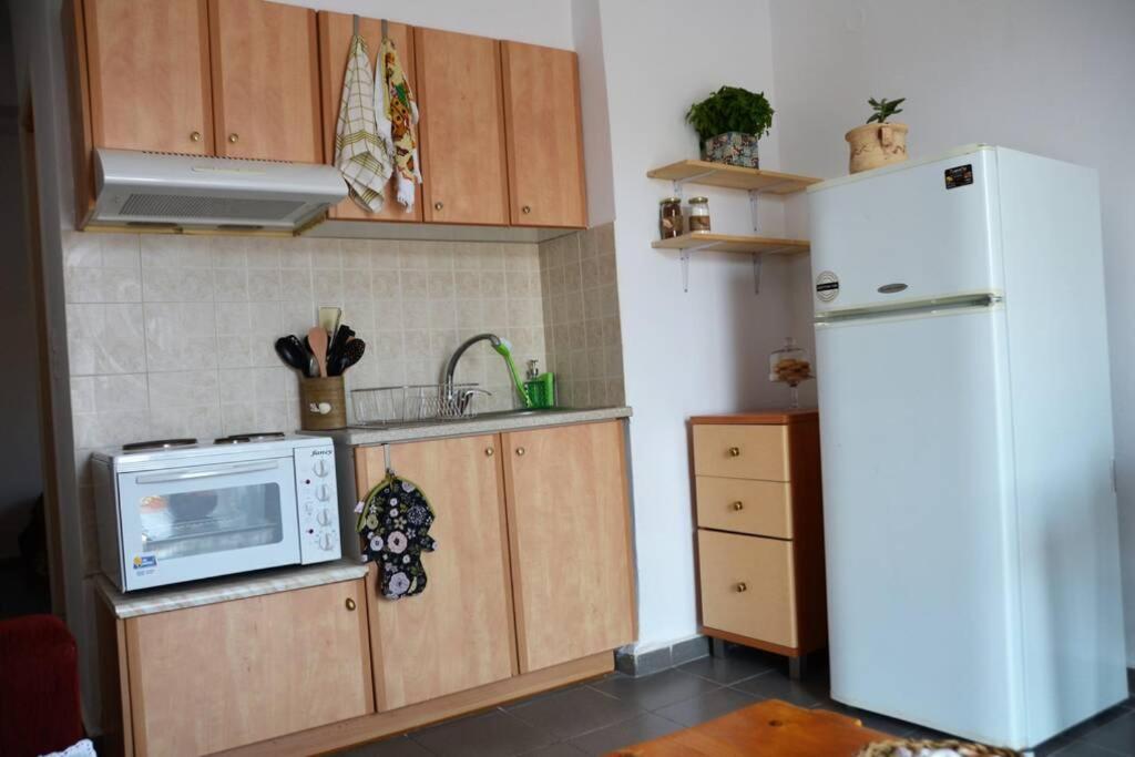 B2 - The Cozy One Apartment Айгио Екстериор снимка