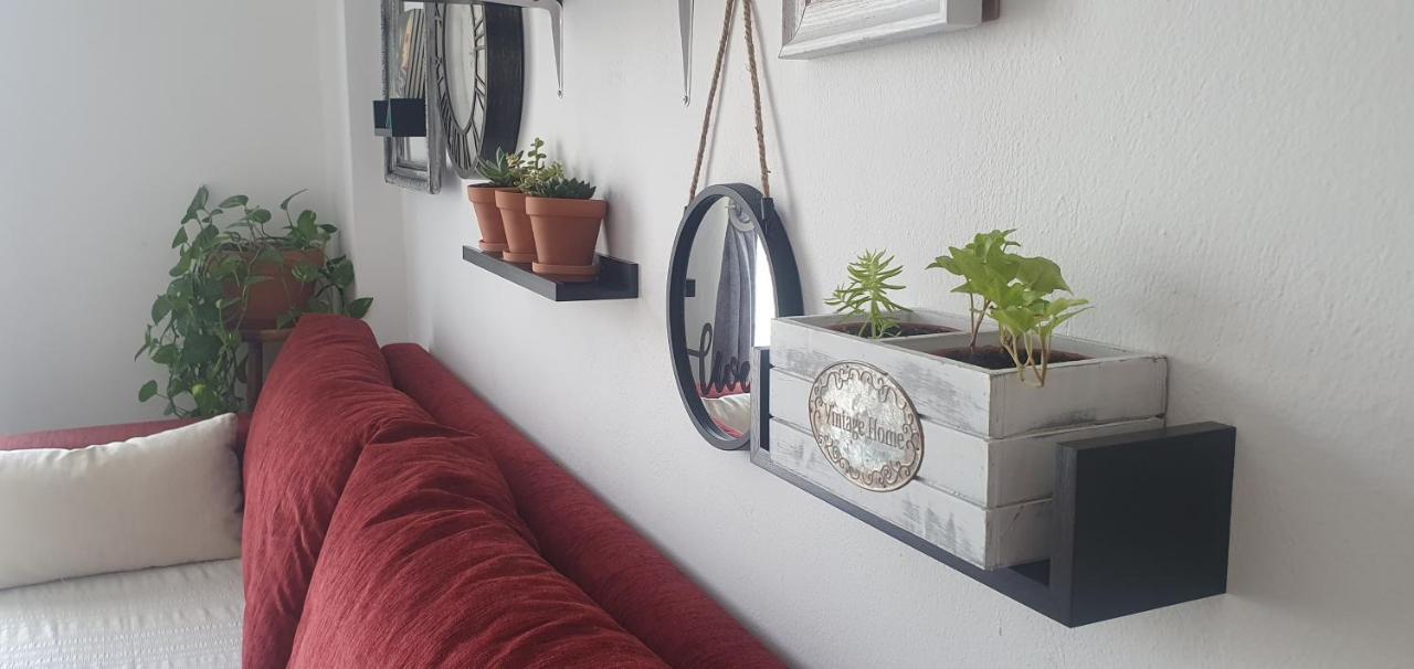 B2 - The Cozy One Apartment Айгио Екстериор снимка