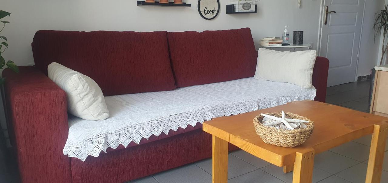 B2 - The Cozy One Apartment Айгио Екстериор снимка